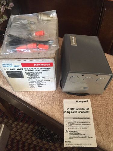 Honeywell L7124U 1003 Electronic Aquastat Line Volt Burner Control L7124U1003