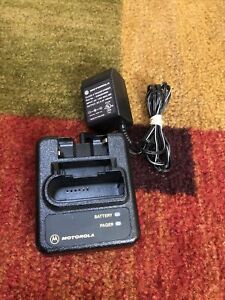 motorola minitor 3/4 charger