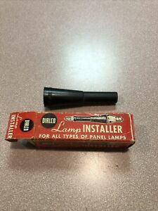 DIALCO Panel Mount Pilot Indicator Light Lamp Installer. In Vintage Box.