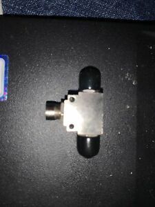 Trak 8-18GHz Isolator SMA