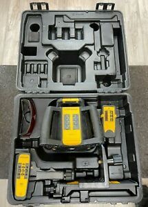 CST/BERGER RL25HV ROTARY LASER WITH RECIEVER IN HARD CASE