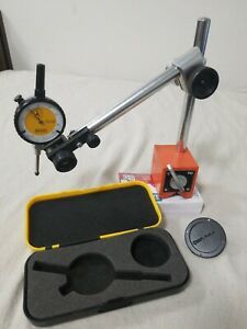 Baker Type J08A Depth Gauge 0.01 - 25 mm With Universal Magentic V-block Stand