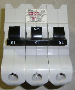 FP Federal Pioneer 15 AMP 3 pole CIRCUIT BREAKER BOLT ON