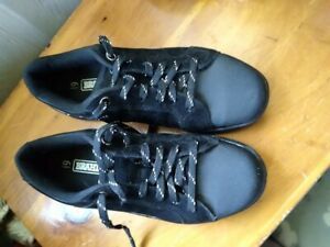 BRAHMA STEEL TOE WOMENS 6 1/2, BLACK, TIE, NEW CONDITION