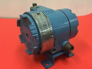 Rosemount - P/N: 3311DS1J1B1F1E5 - Current to Pressure Transducer
