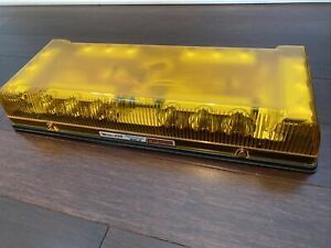 Whelen Responder R1LPPA LED Amber Lightbar