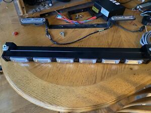 Whelen Dominator Plus Super LED Warning/Traffic Advisor Light bar, LINZ6, Amber
