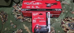 Milwaukee M18 Fuel Power To Grind 4-1/2&#034;/5&#034; Grinder &amp; M18 Battery Both New In Bo