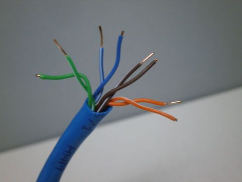 1000ft Solid Blue Cat 5e LAN Ethernet Cable Wire 24AWG CMR Riser  Space Shuttle