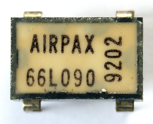 AIRPAX 66L090 DIP-8 THERMO-SWITCH - OPEN on RISE 90°C - *UNUSED* *NOS* - Qty:2
