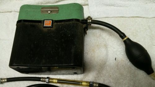 Vintage  davis model d-6  combustible gas indicator / detector  meter for sale