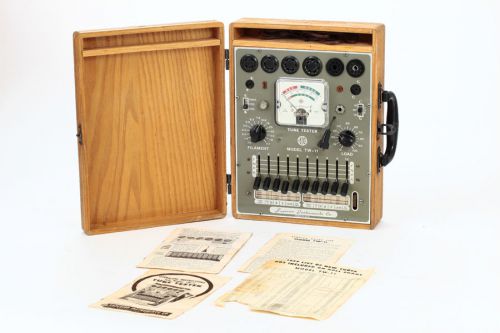 SUPERIOR INSTRUMENTS SICO Vintage TW-11 Tube Tester in Wood Box  TW11