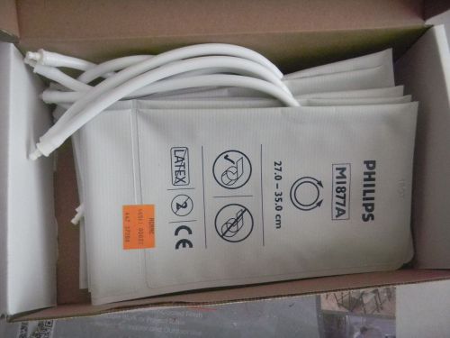Philips Disposable Cuff, adult size  M1877A  lot of 10   new old stock