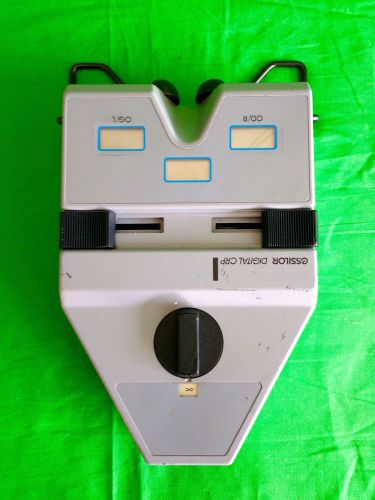 Digital CRP Pupilometer Essilor
