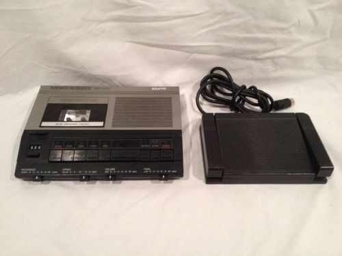 Sanyo MEMO SCRIBER 5020 with Foot Pedal