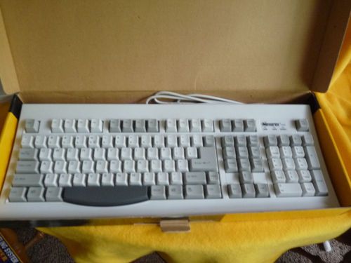 Memorex windows 95/98 &#034;spillproof&#034; keyboard with ps/2 connector only for sale