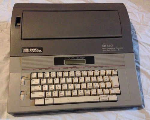 SD680 SMITH CORONA ELECTRONIC WORD PROCESSING TYPEWRITER With SPELL-RIGHT