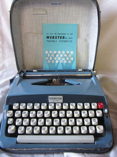 vintage portable  typewriter Webster XL-500  With Original Case
