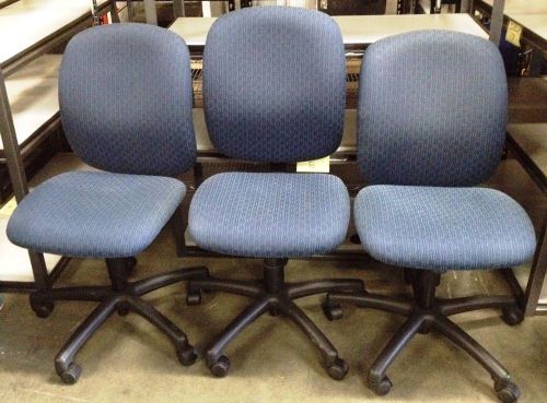 used deluxe posture chair blue NO assembly required, Ex Condition 50 in stock