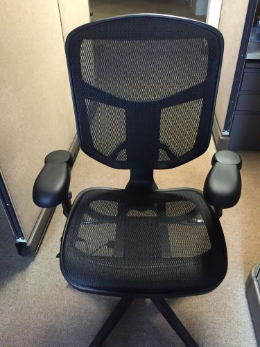 ergonomic office chair Black With Mesh Back Support Value$500+