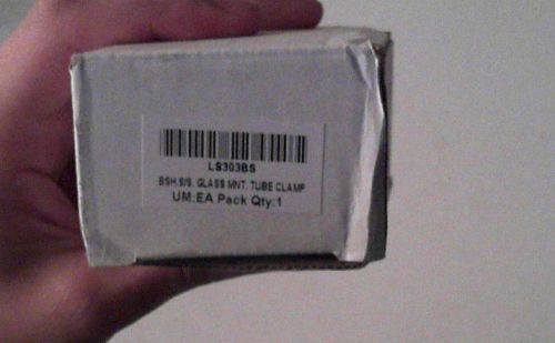 Crl ls303bs gladd mnt tube clamp wall mount nib free shipping for sale