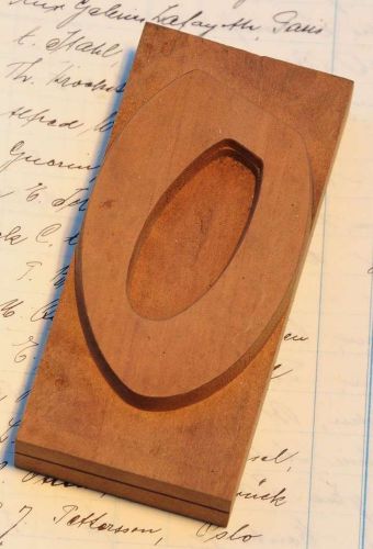 letter: O rare unused wood type letterpress printing block woodtype font antique