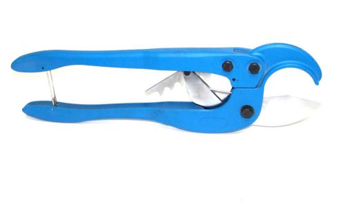 Large pvc plastic pipe cutter ratcheting type cuts up to 2-1/2&#034; for sale