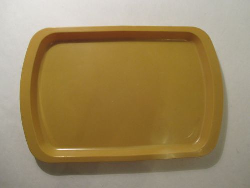 American Hospital Supply Dinner Plate Tray Yellow Color Nice Collectible