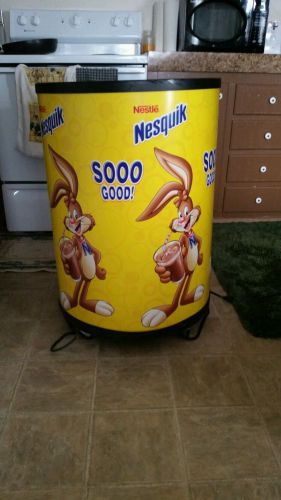 Nesquik Large Cool Beverage Cooler, for store use or home use, working condition