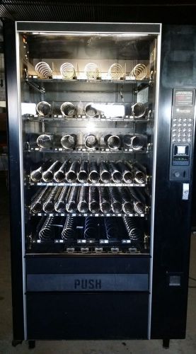 SnackShop LCM3 Vending Machine Automatic Products Good Working Order