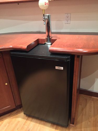 Summit sbc500b kegerator (keg refrigerator) for sale