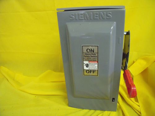 #1332 HF221NR Siemens Fusible 3R Raintight 30 AMP 240 Volt Disconnect