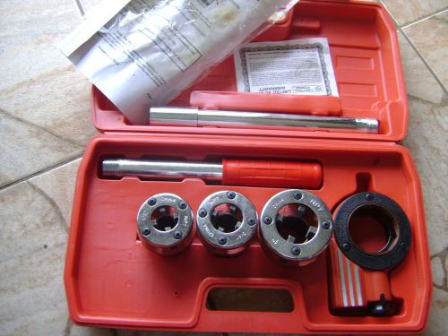 Central Forge # 30027 5-Piece Pipe Threading Kit HandTool W Plastic Case