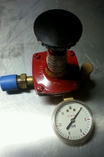Regulator with Gauge and connectors maxi, pressure #15 propane or 10 for Butane
