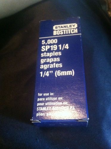NEW STANLEY BOSTITCH STAPLES - SP19 1/4 - 5,000 STAPLES - USE WITH P3 PLIER