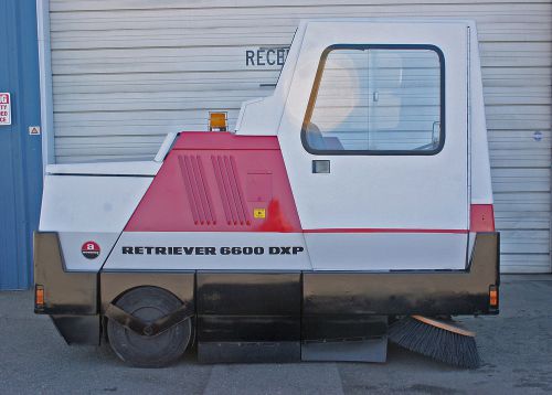 Advance retriever 6600dxp street sweeper w/ perkins diesel engine &amp; cab for sale