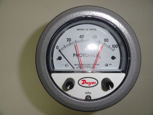Dwyer A3000 0-100&#034; Water Pressure Switch Gauge