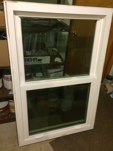 double hung replacement windows
