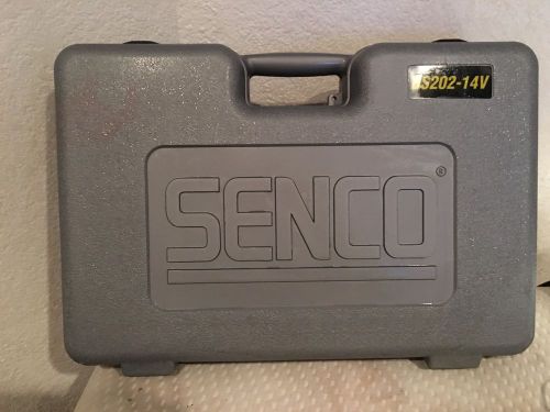 NEW SENCO DS202-14V CORDLESS SCREWGUN NIB. FREE EXTRA BATTERY WITH BUY NOW PRICE