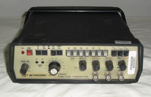 BK Precision 3017a Sweep Function Generator 0-2Mhz