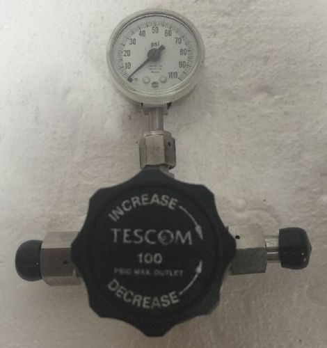 Tescom 100  Pressure Regulator 44-3262HRY3-058 max 400PSI w/ 100 PSI USG Gauge
