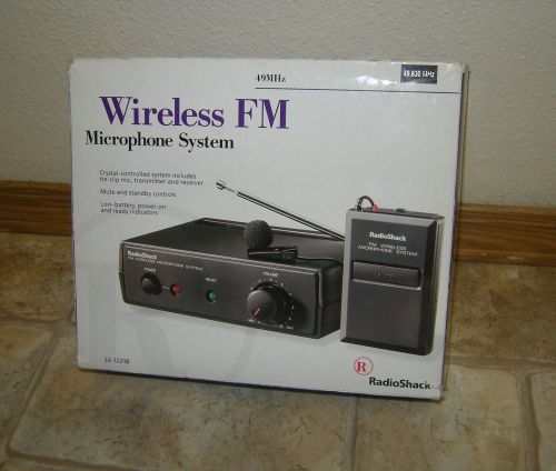Radio Shack 32-1221B Wireless FM Microphone System 49MHz Nice! Complete Tested
