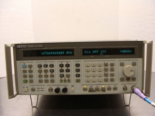 Hp agilent 8644b synthesized signal generator 260khz - 2ghz opt 001 002 &amp; 010! for sale