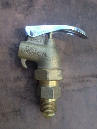Vestil DFT-AS-SC Brass Plated Zinc Manual Drum Faucet with Lockable Handle