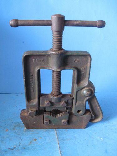 Vintage Cast Iron Holland No402,Y Bench Mount Pipe Vise Hand Tool Made In USA