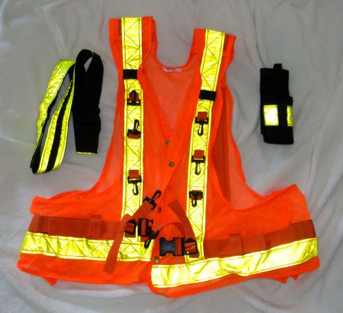 Heavy duty reflective safety vest nice !! must see !! for sale