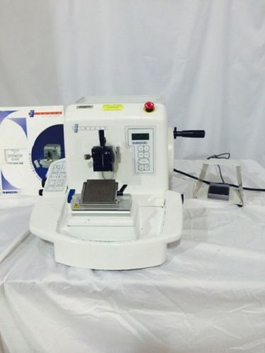 Shandon Finesse 325 Microtome FN 1060A9906