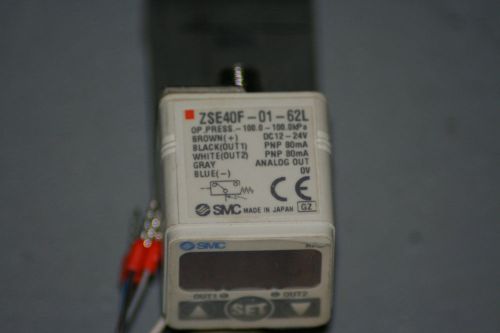 SMC high precision Digital Pressure Switch ZSE40F-01-62L, 2 digital/1 analog out