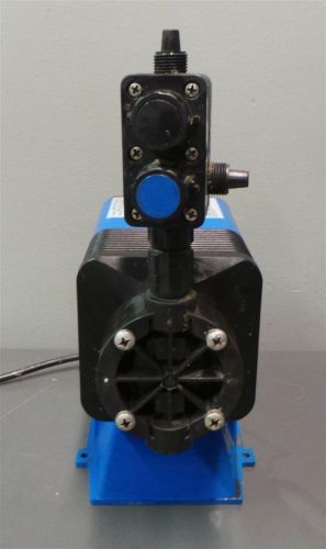 Pulsatron electronice metering pump e plus lph6sa-ktc3-500 for sale