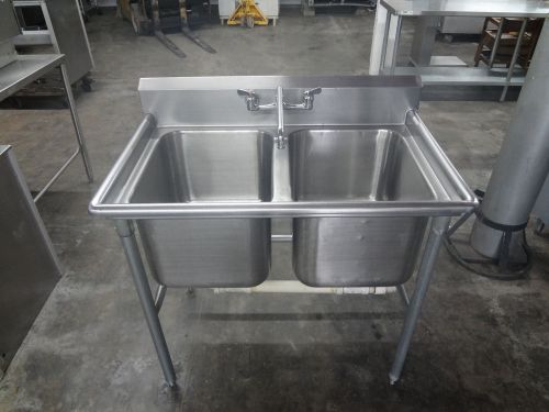 Commercial Stainless Steel (2) Two Compartment Sink 41x26 1/2x36 W faucet #538